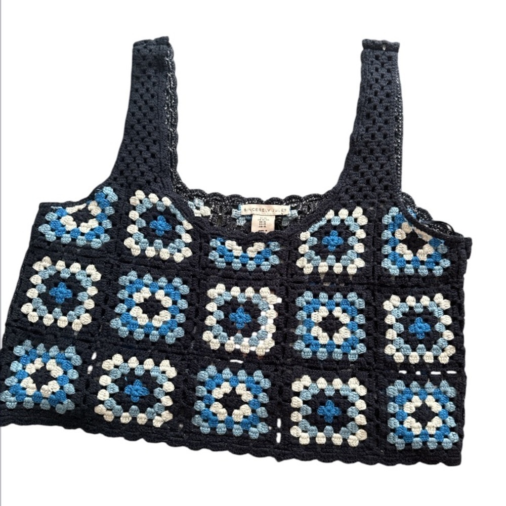Granny square knit sweater tank top  blue white super soft cropped NEW boho